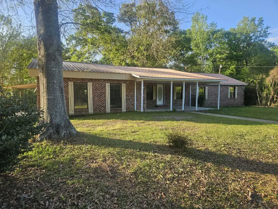 87 Malone Rd., Laurel, MS 39443 - #2