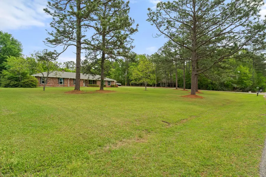 2 Clipper, Hattiesburg, MS 39402 - #2