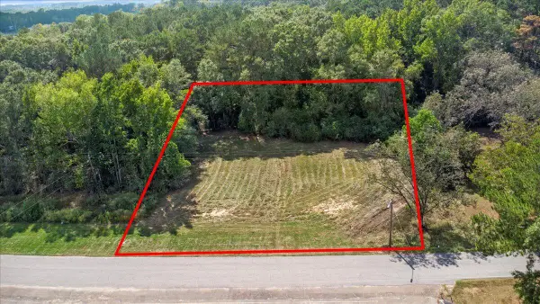 00 Center Ave., Sumrall, MS 39482