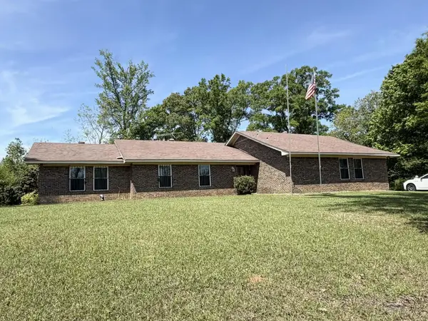 673 County Road 33, Heidelberg, MS 39439