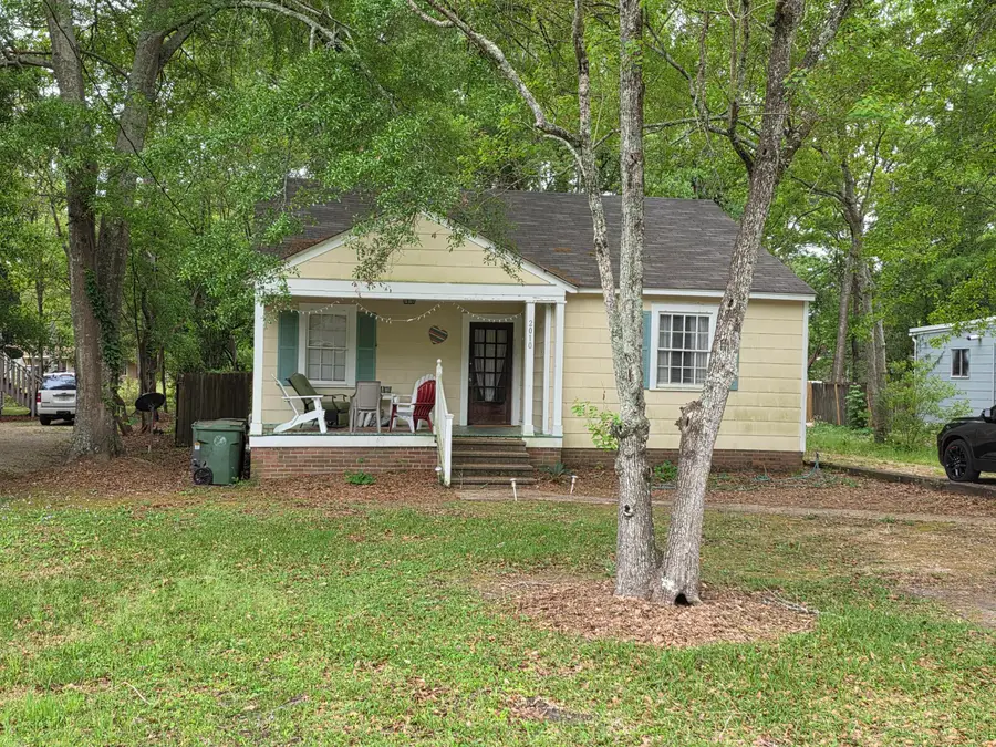 2010 Mamie St., Hattiesburg, MS 39401 - #2