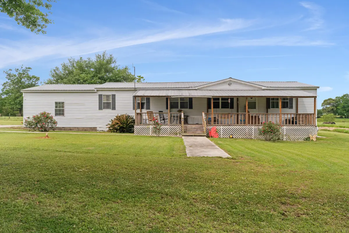 59 Waller Pittman Dr., Waynesboro, MS 39367 - #1