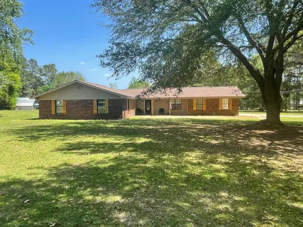 3 Billy Craft Rd., Laurel, MS 39443