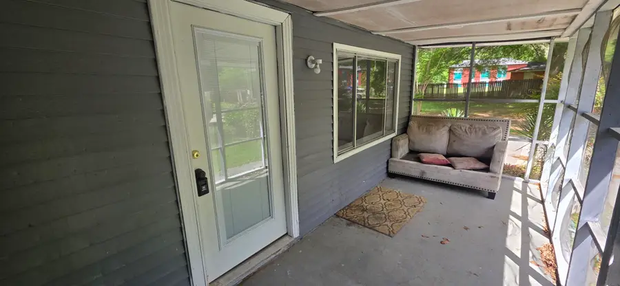 1433 Hendricks St., Columbia, MS 39429 - #2