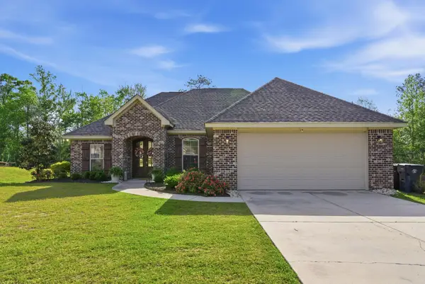 75 W Cadbury Ln., Hattiesburg, MS 39402