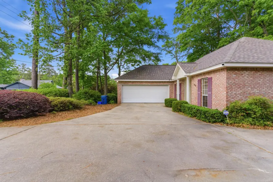 818 Hillendale Dr., Hattiesburg, MS 39402 - #2