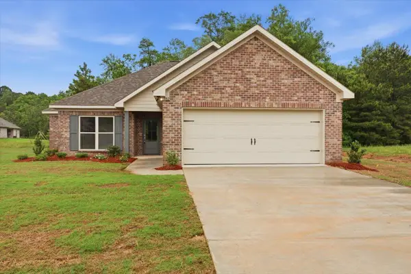 302 Courtney Lane, Magee, MS 39111