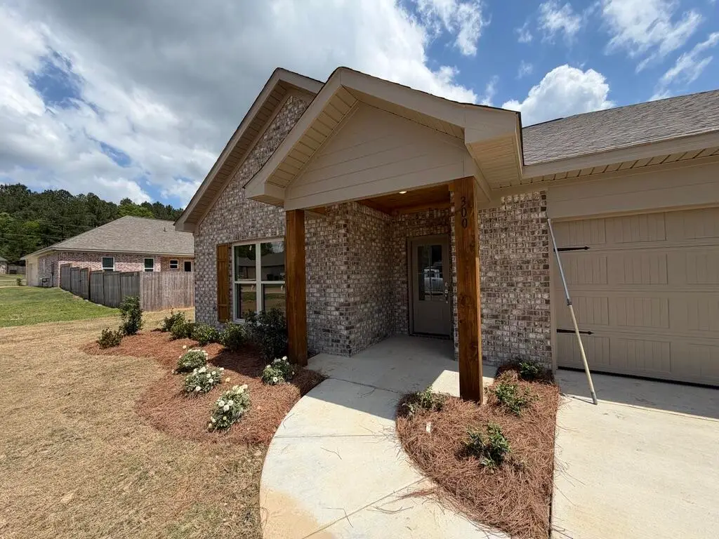300 Courtney Lane, Magee, MS 39111 - #1