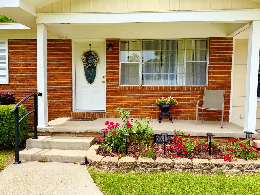 103 Hanover Dr., Hattiesburg, MS 39402 - #3