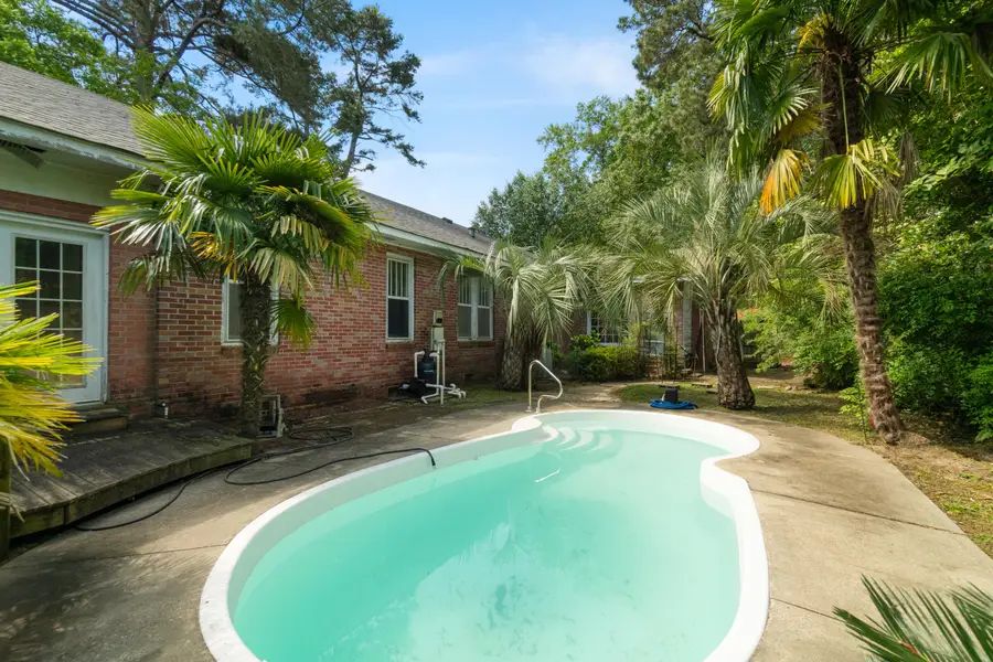 204 5th Ave., Hattiesburg, MS 39401 - #2