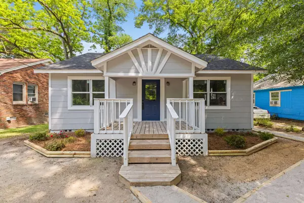 2327 N 3rd Ave., Laurel, MS 39440