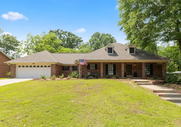 707 Huntindon Rd., Hattiesburg, MS 39402