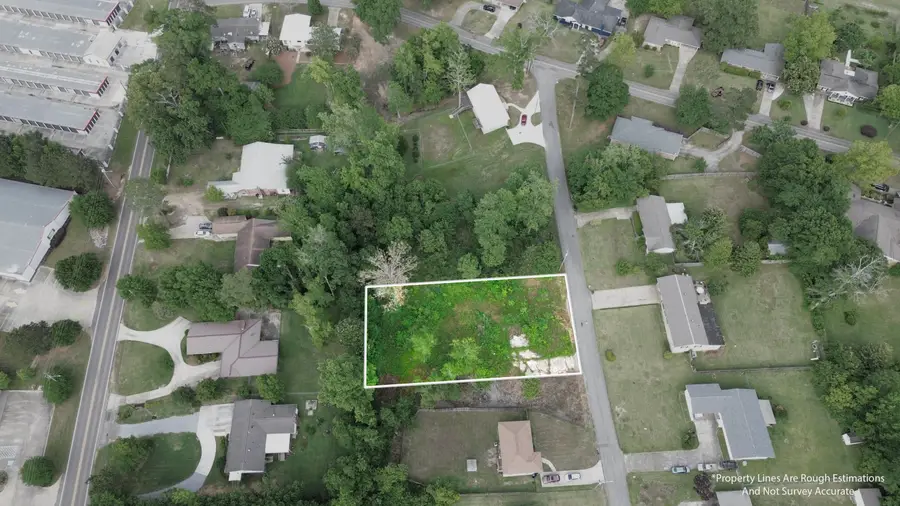 105 Clark Ave., Hattiesburg, MS 39402 - #2