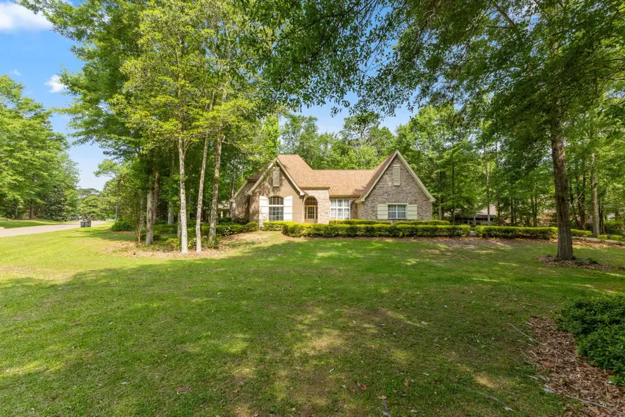65 Monarch Blvd., Hattiesburg, MS 39402 - #2