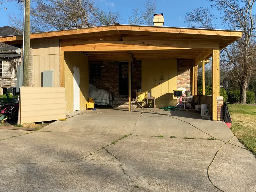 201 W Kingston St., Laurel, MS 39440 - #2