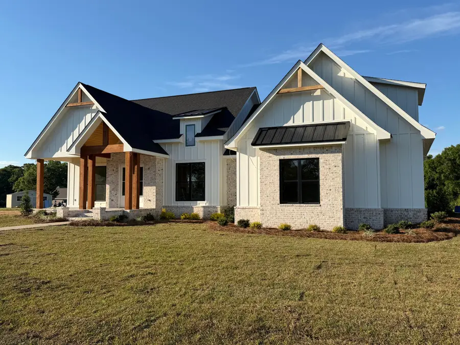 19 Wandering Oaks Ln., Hattiesburg, MS 39401 - #2