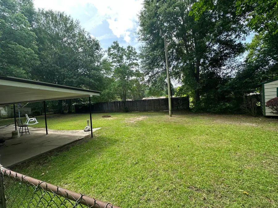 415 Washington St., Columbia, MS 39429 - #3