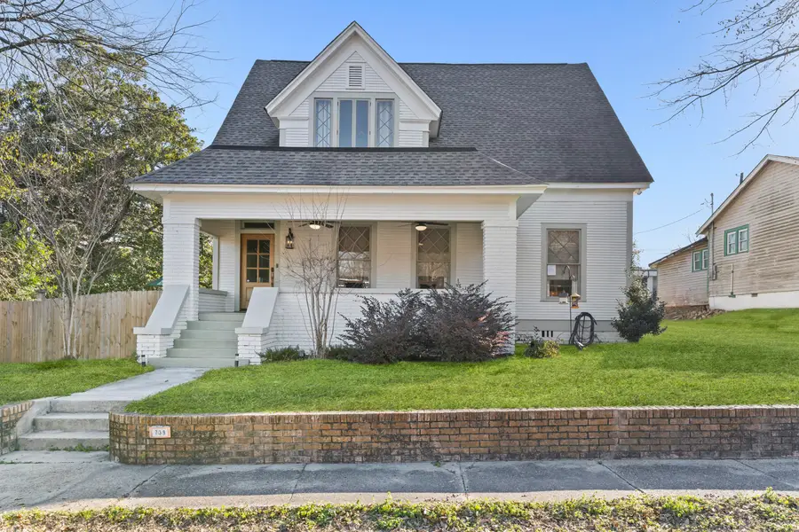 739 N 8th, Laurel, MS 39440 - #2
