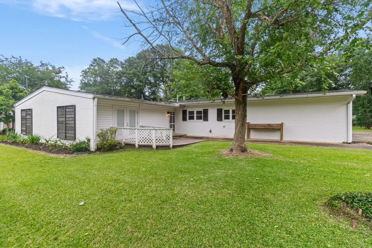 2902 Williamsburg Rd., Hattiesburg, MS 39401 - #1