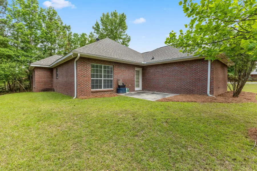416 Green Hills Dr., Hattiesburg, MS 39402 - #2