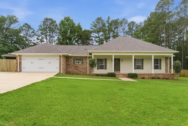 21 Pleasant Valley Dr., Petal, MS 39465