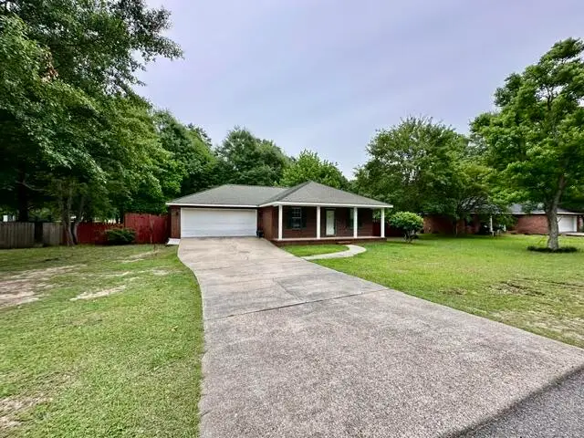 327 Leeville Rd., Petal, MS 39465 - #3