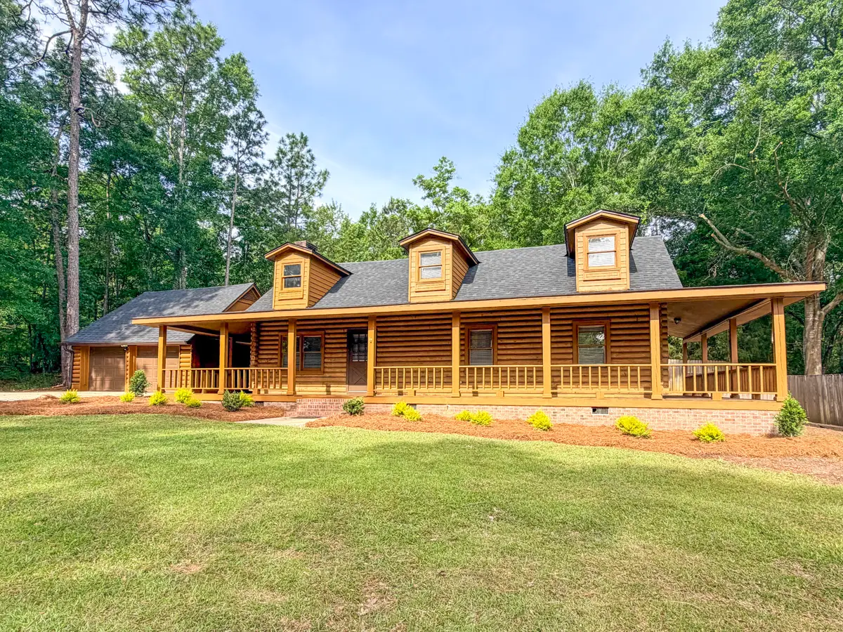 206 Kensington Dr., Hattiesburg, MS 39402 - #1