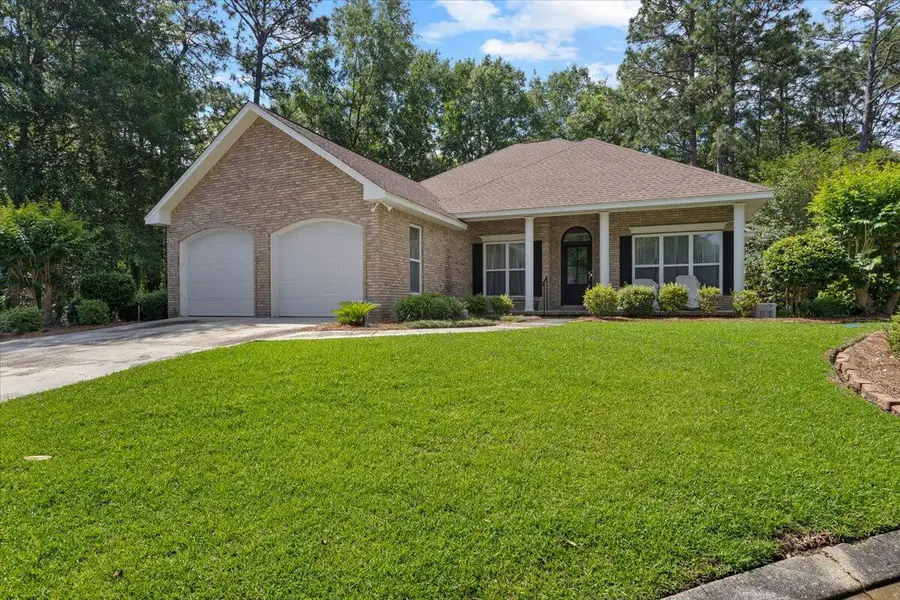 23 Honors Ln., Hattiesburg, MS 39402 - #2