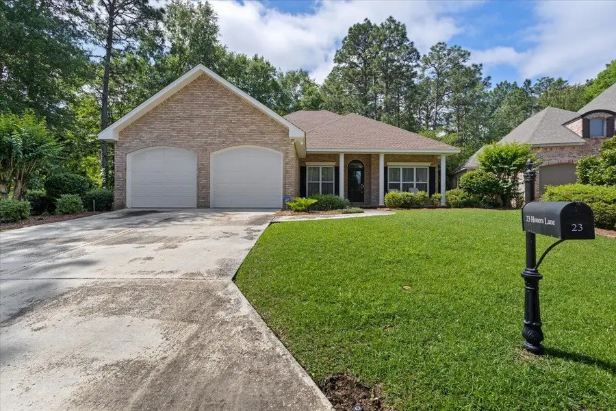 23 Honors Ln., Hattiesburg, MS 39402 - #3