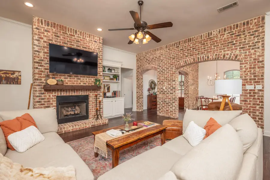 8 Clermont Point, Hattiesburg, MS 39402 - #3