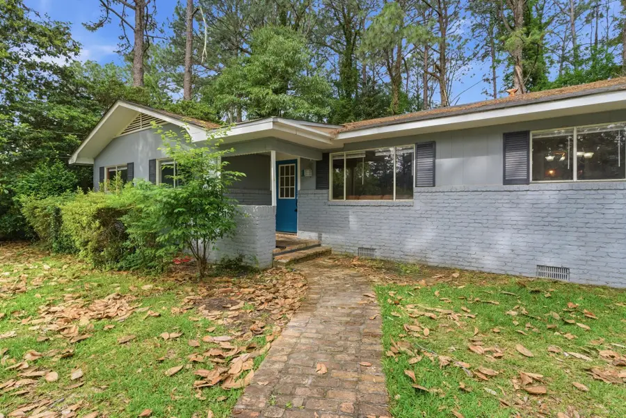 11 Oak Crest Dr., Laurel, MS 39440 - #2