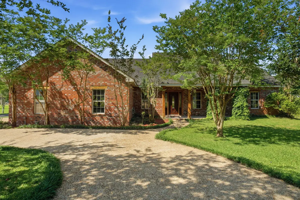 563 Scruggs, Sumrall, MS 39482 - #1