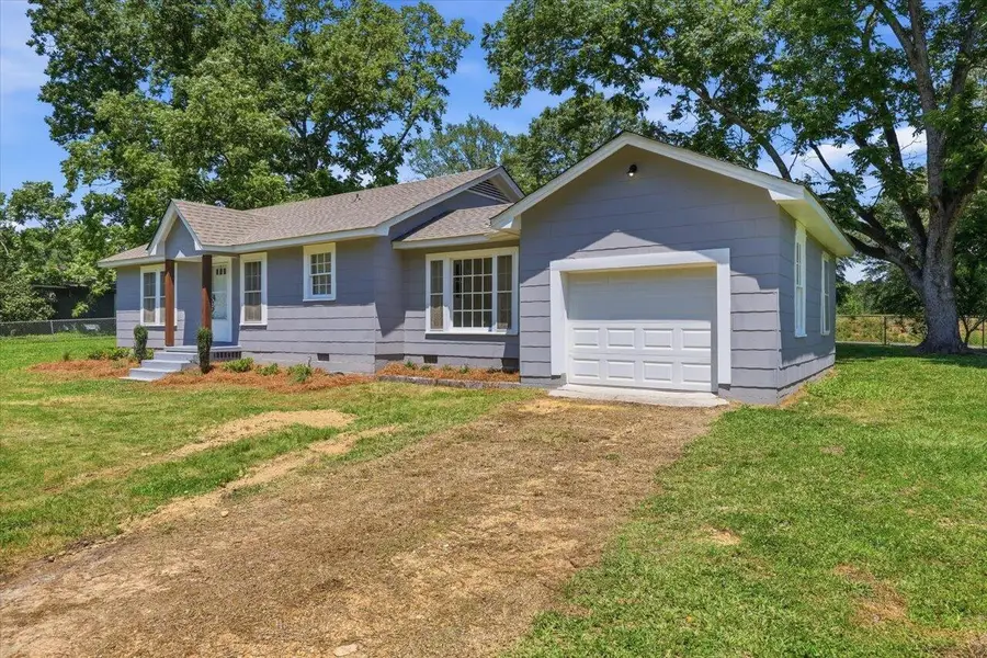 2220 Simpson Highway 149, Braxton, MS 39044 - #2