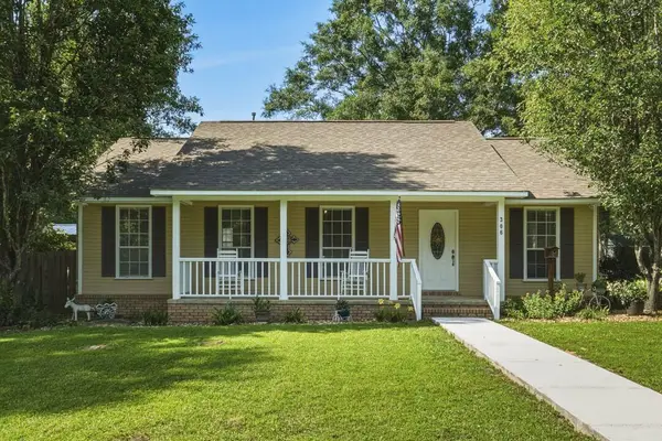 306 Edwards St., Petal, MS 39465