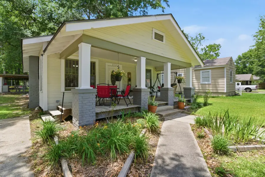 313 S 12th Ave., Hattiesburg, MS 39401 - #3