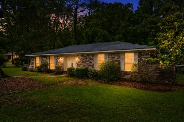 900 N 31st Ave., Hattiesburg, MS 39401