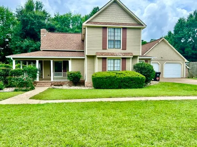 106 Chesterfield Dr., Hattiesburg, MS 39402 - #1