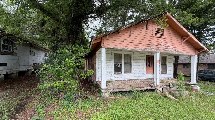 412 Mcinnis St., Petal, MS 39465 - #3