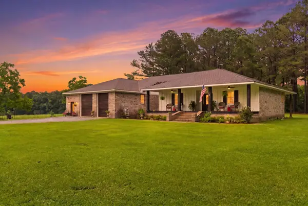 164 Walter Lott Rd, Seminary, MS 39479
