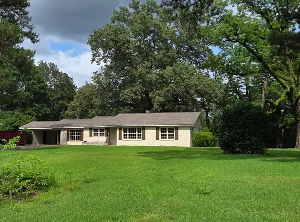 603 Leeville, Petal, MS 39465