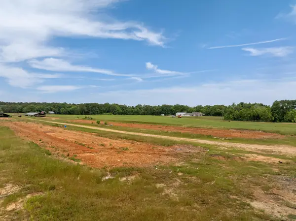 5500 Mississippi 29, Ovett, MS 39464