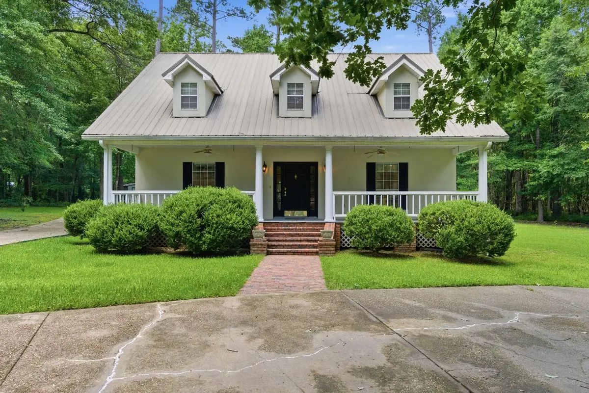 310 Quail Hollow Pl, Hattiesburg, MS 39402 - #1