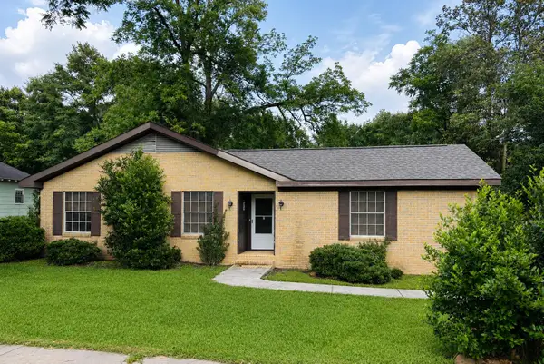 1120 W Sixth St., Prentiss, MS 39474