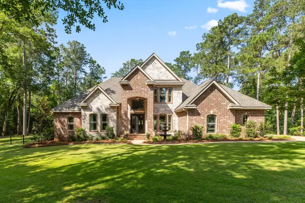 44 Marshal Pl, Petal, MS 39465