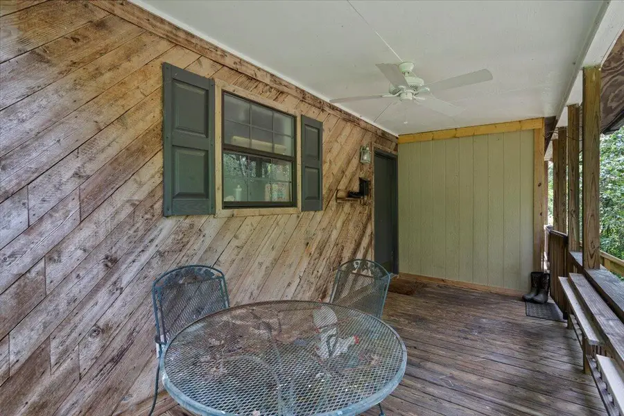 63 Landing Rd., Hattiesburg, MS 39401 - #3