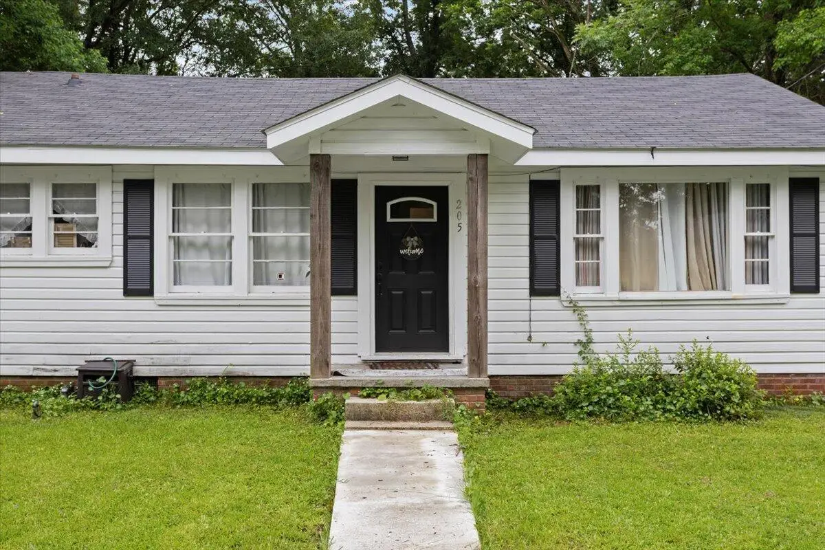 205 E 4th Ave., Petal, MS 39465 - #1