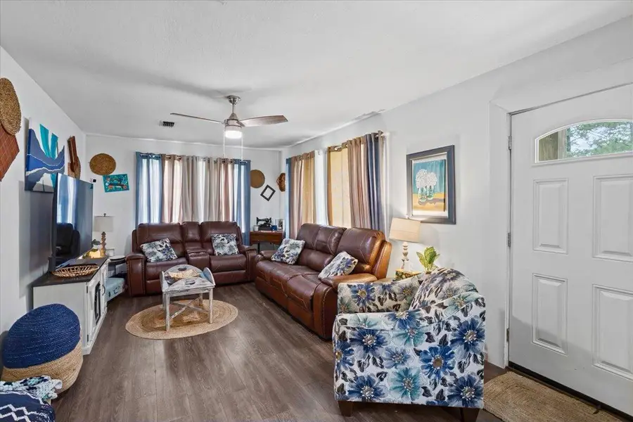 205 E 4th Ave., Petal, MS 39465 - #3