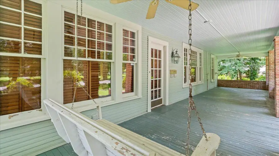 307 4th Ave., Hattiesburg, MS 39401 - #2