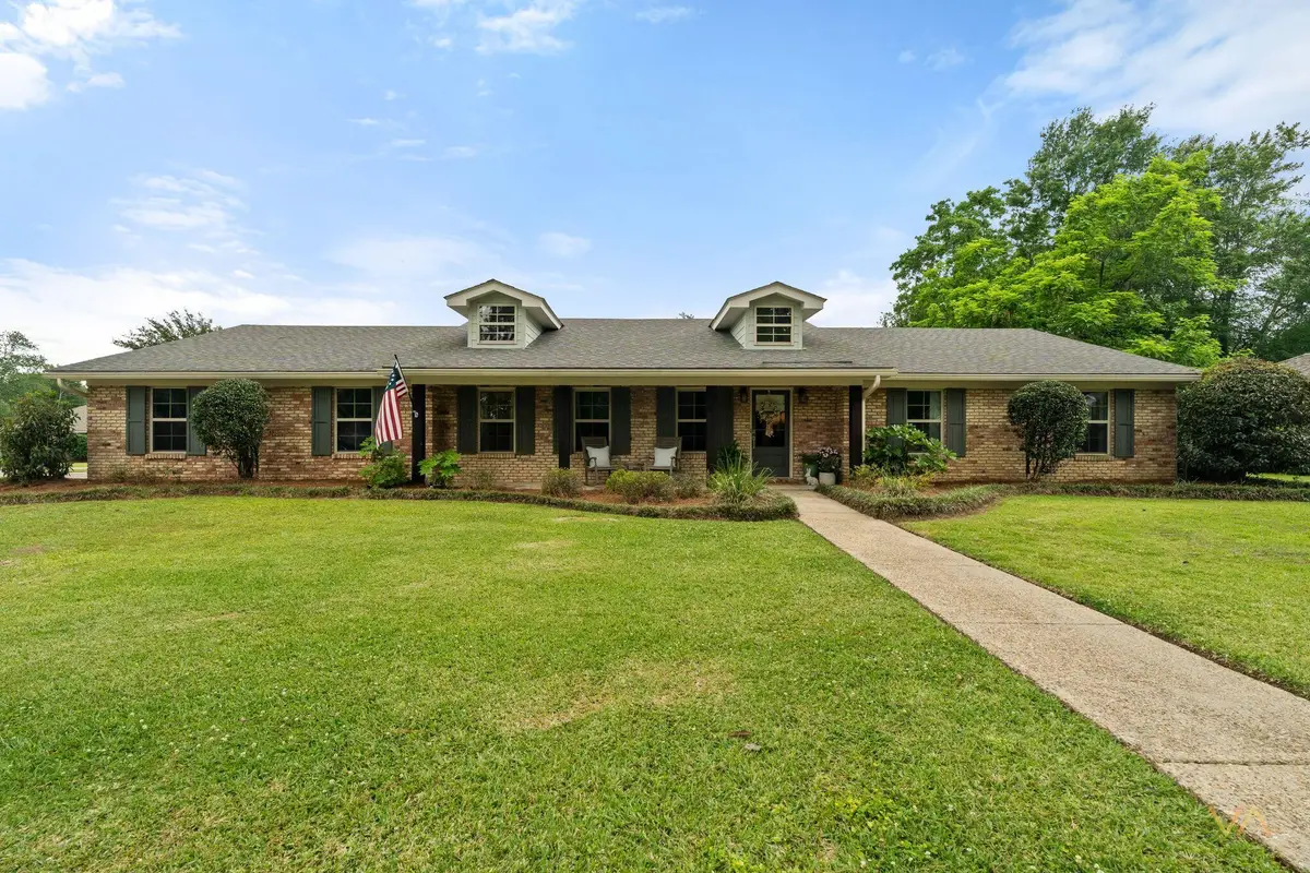 100 Greenwood Pl, Hattiesburg, MS 39402 - #1