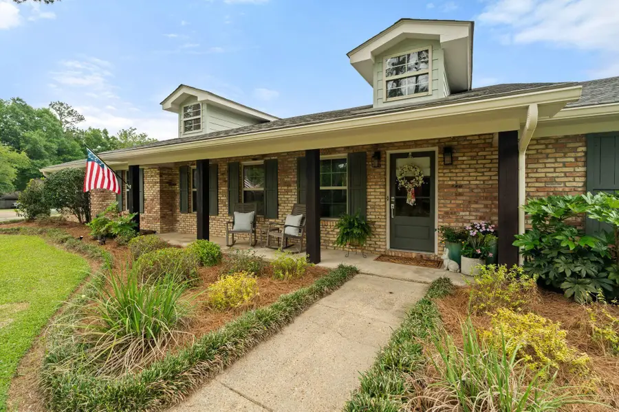 100 Greenwood Pl, Hattiesburg, MS 39402 - #3